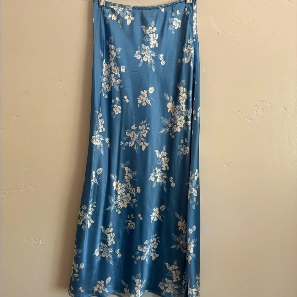 Reformation Layla Blue Floral Midi Skirt - Picture 1 of 3